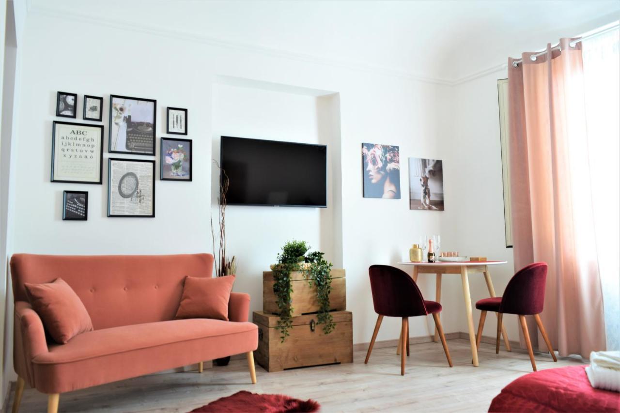 Le Moresche Apartment CTA Exterior foto